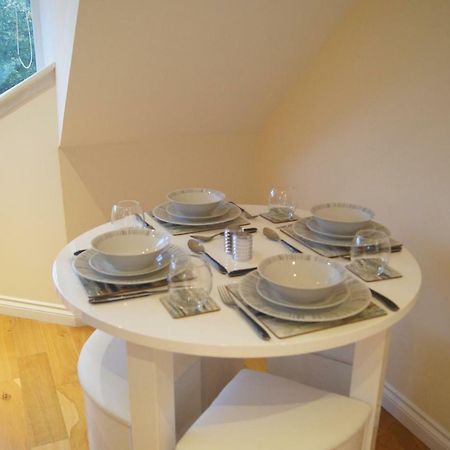 Modern, Cosy Apartment In Bearsden With Private Parking Glasgow Dış mekan fotoğraf